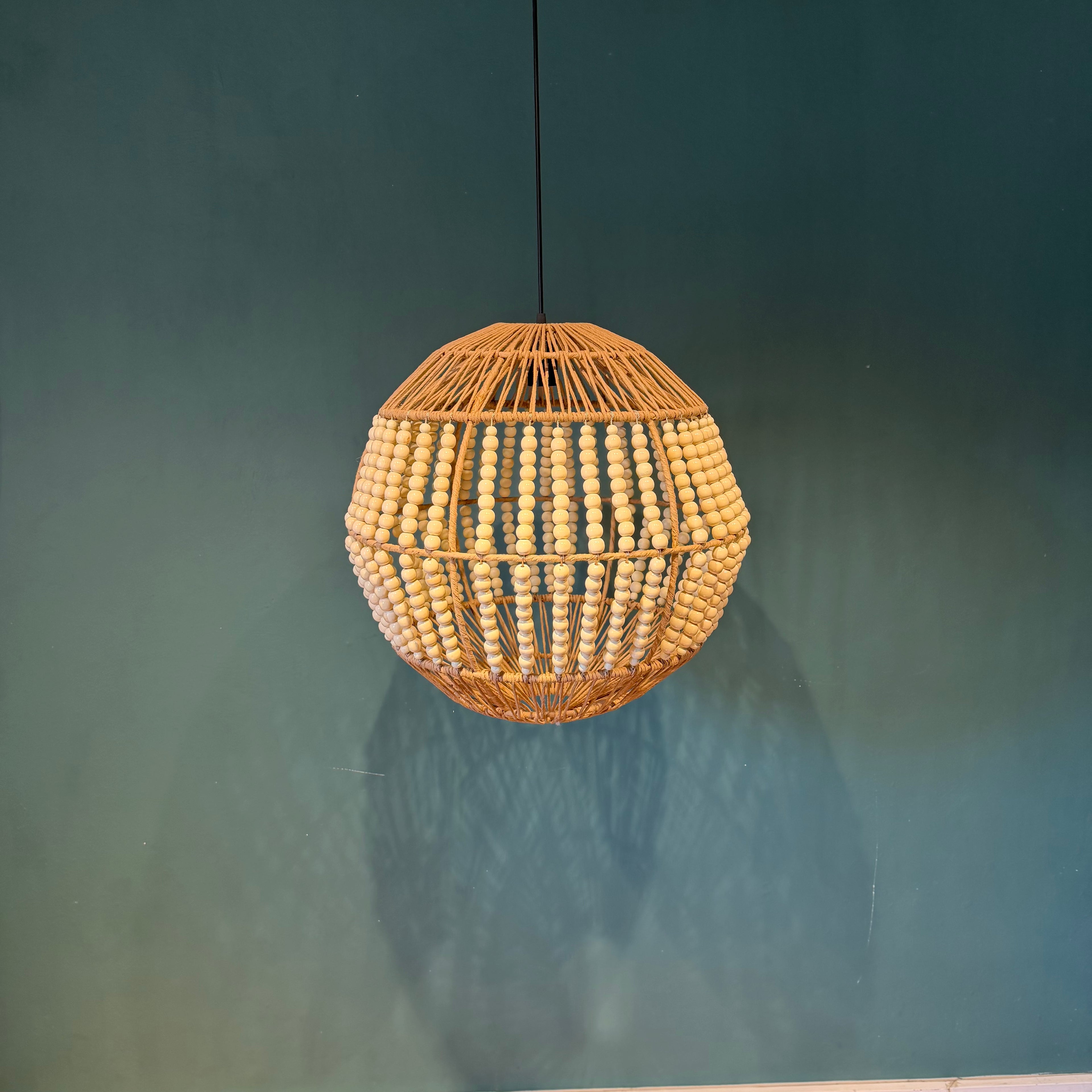 Aura - Lámpara Colgante de Kraft & Cuentas de Madera