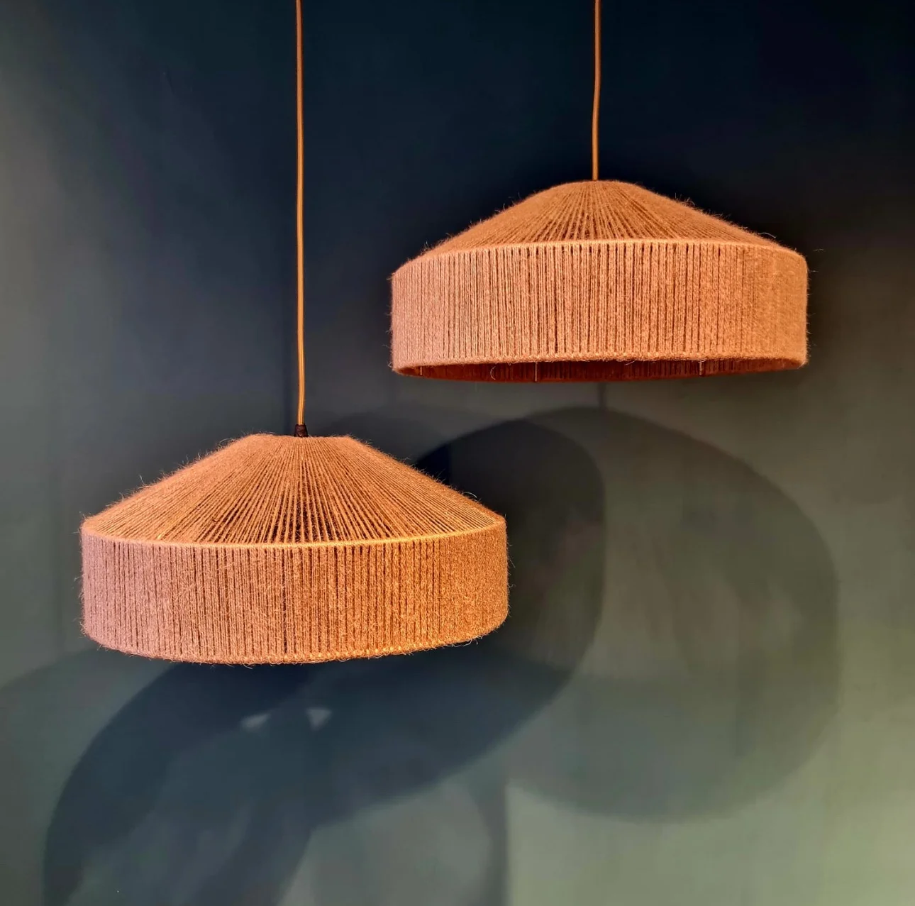 Pheasant – Hanging lamp made of jute
