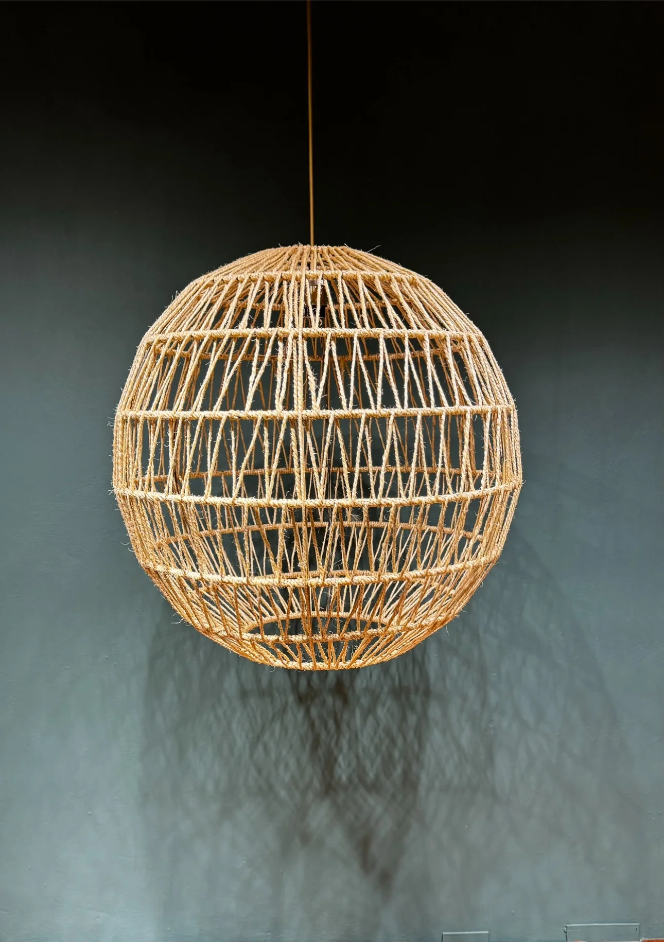 Goldfinch – Henequen Hanging Lamp